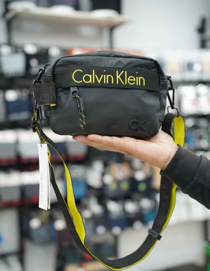 Sakocha -calvin klein- 🔥